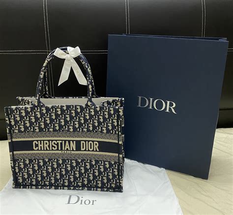 dior small tote book